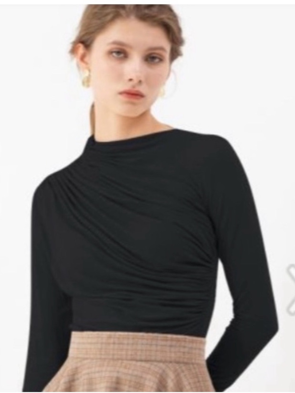 Black Ruched Mock Neck Long-Sleeve Top - Women